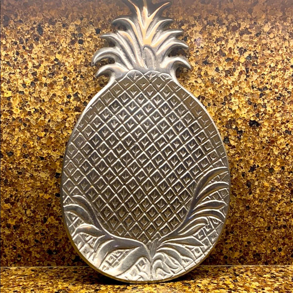 Large, cast aluminum, Pineapple serving platter